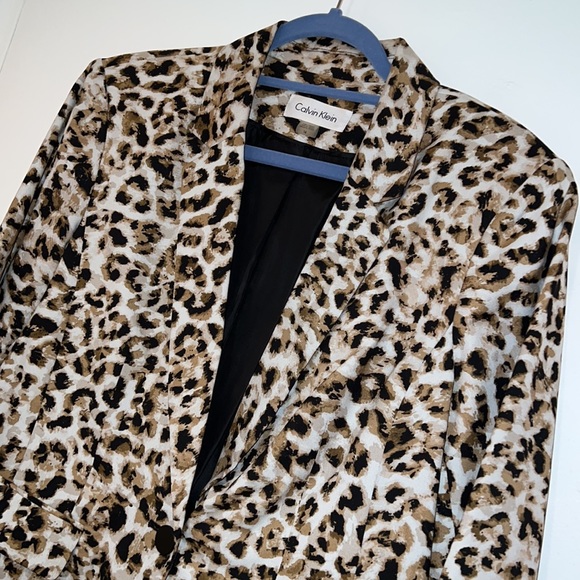 Calvin Klein blazers (sold separately) - Picture 6 of 7
